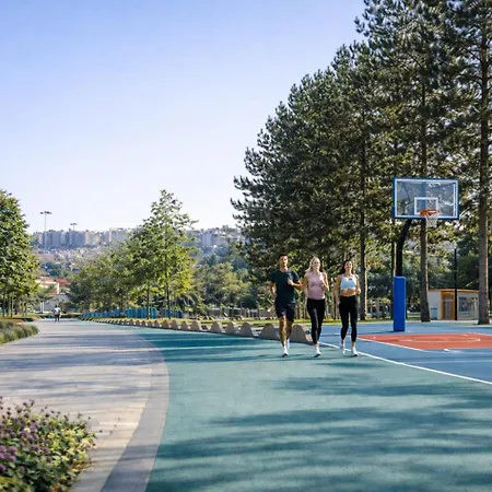 Modern Premium - Waterfront - * Белград