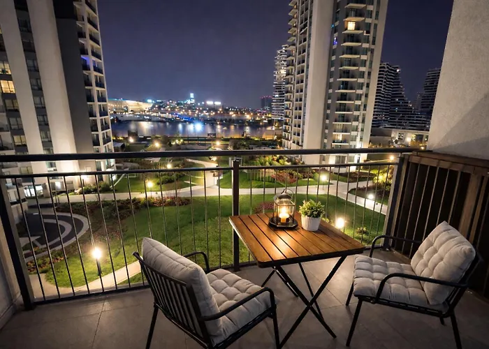 Modern Premium - Waterfront - Апартаменты